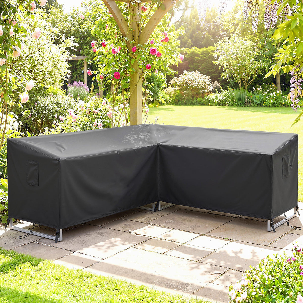 V-Shaped Garden Furniture Cover with Air Vent, 216 x 216 cm, Black