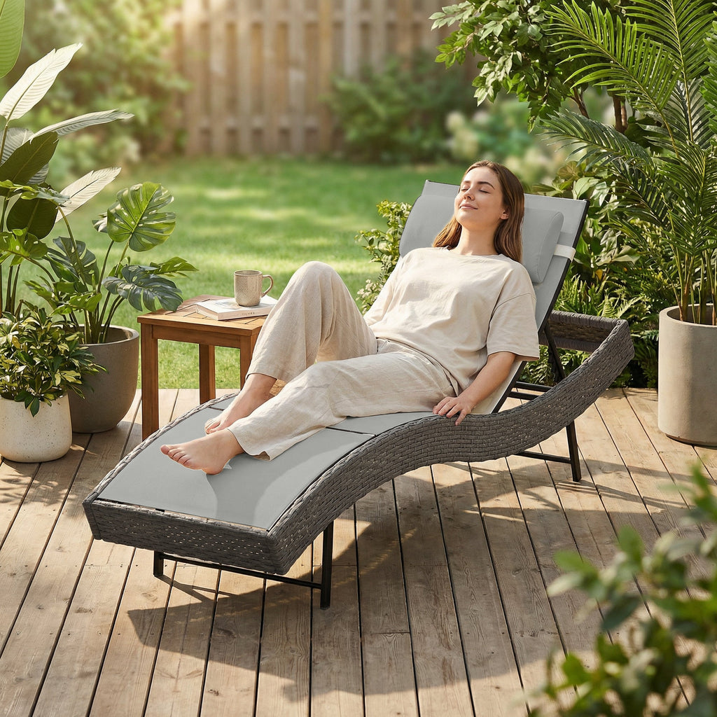Rattan Sun Lounger with S-Shaped Seat and 5-Position Backrest, Light Grey