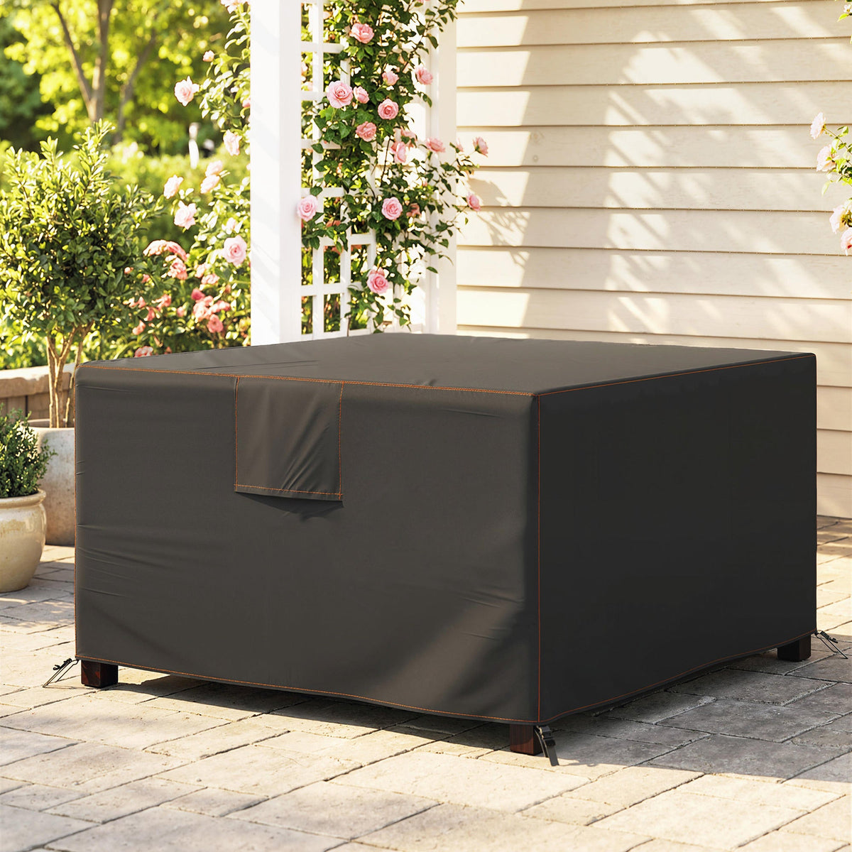 125 x 125 x 74 cm Garden Furniture Cover with Air Vent, Black