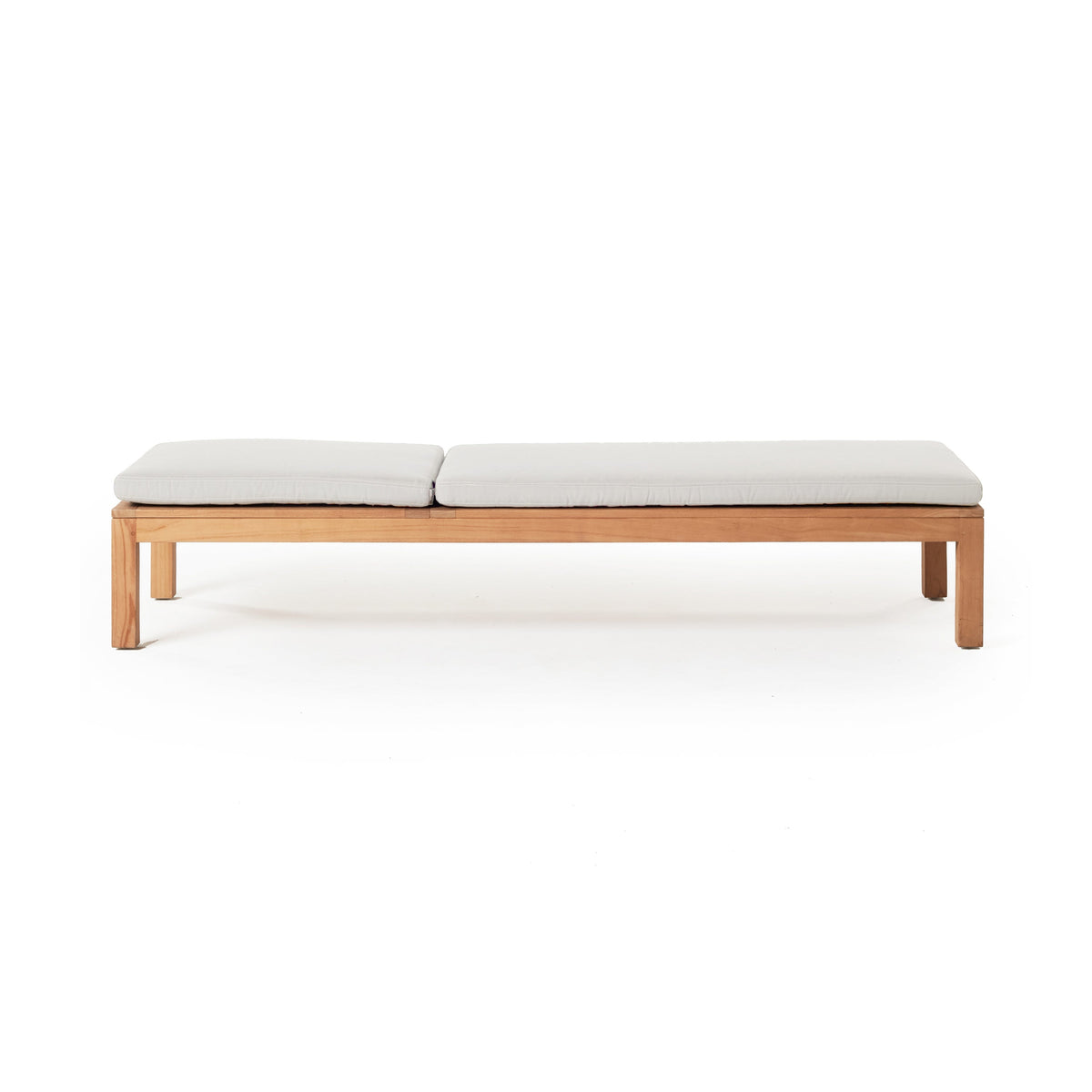 Belvedere Chaise in Teak