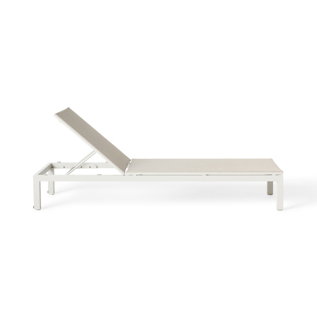 Belvedere Chaise in Dune Aluminum & Mesh