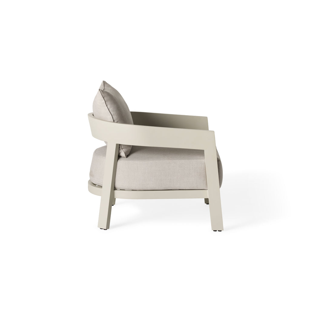 Cavallo Lounge Chair in Dune Aluminum