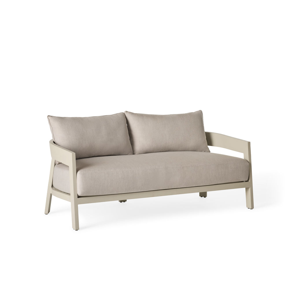 Cavallo Loveseat in Dune Aluminum