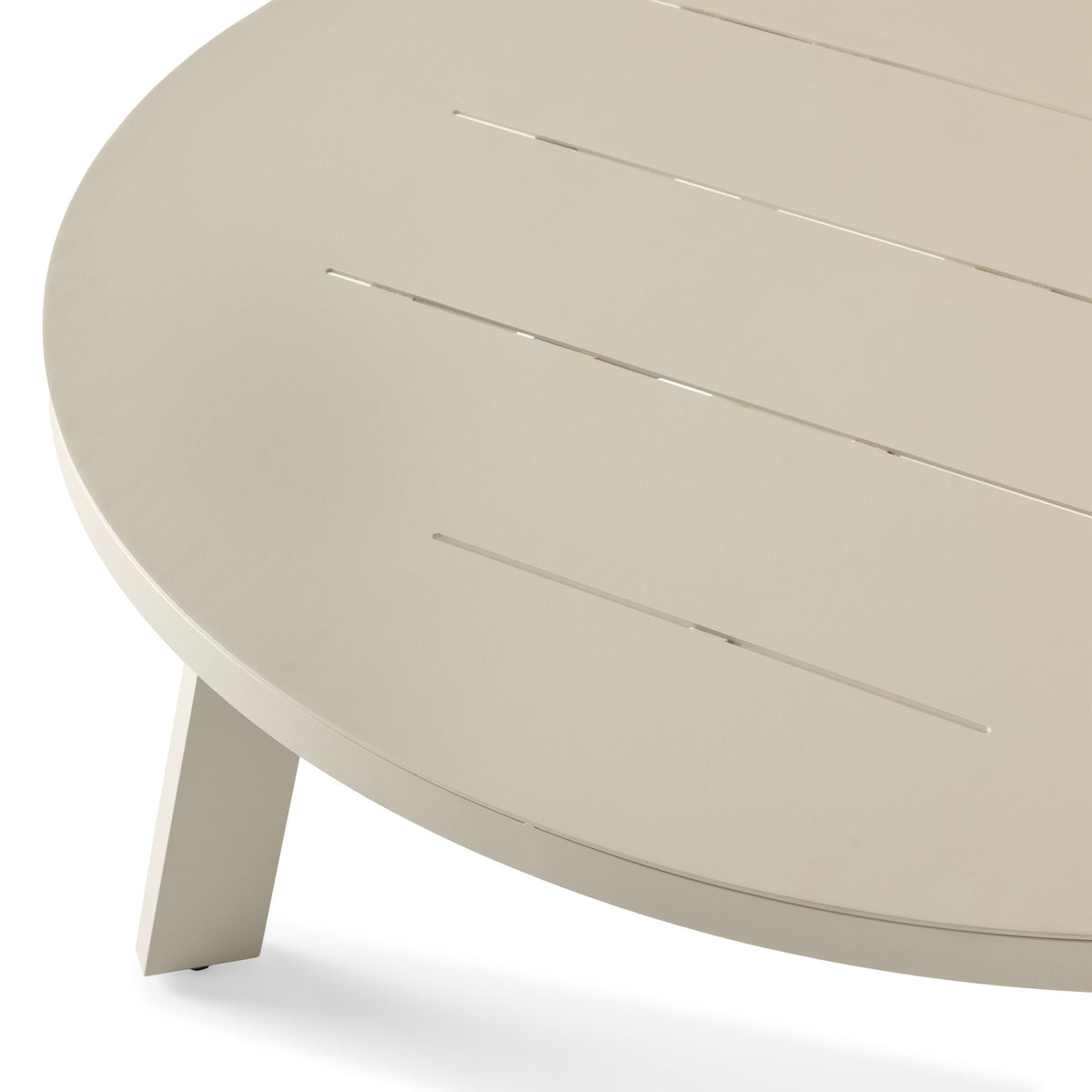 Cavallo 43" Round Coffee Table in Dune Aluminum
