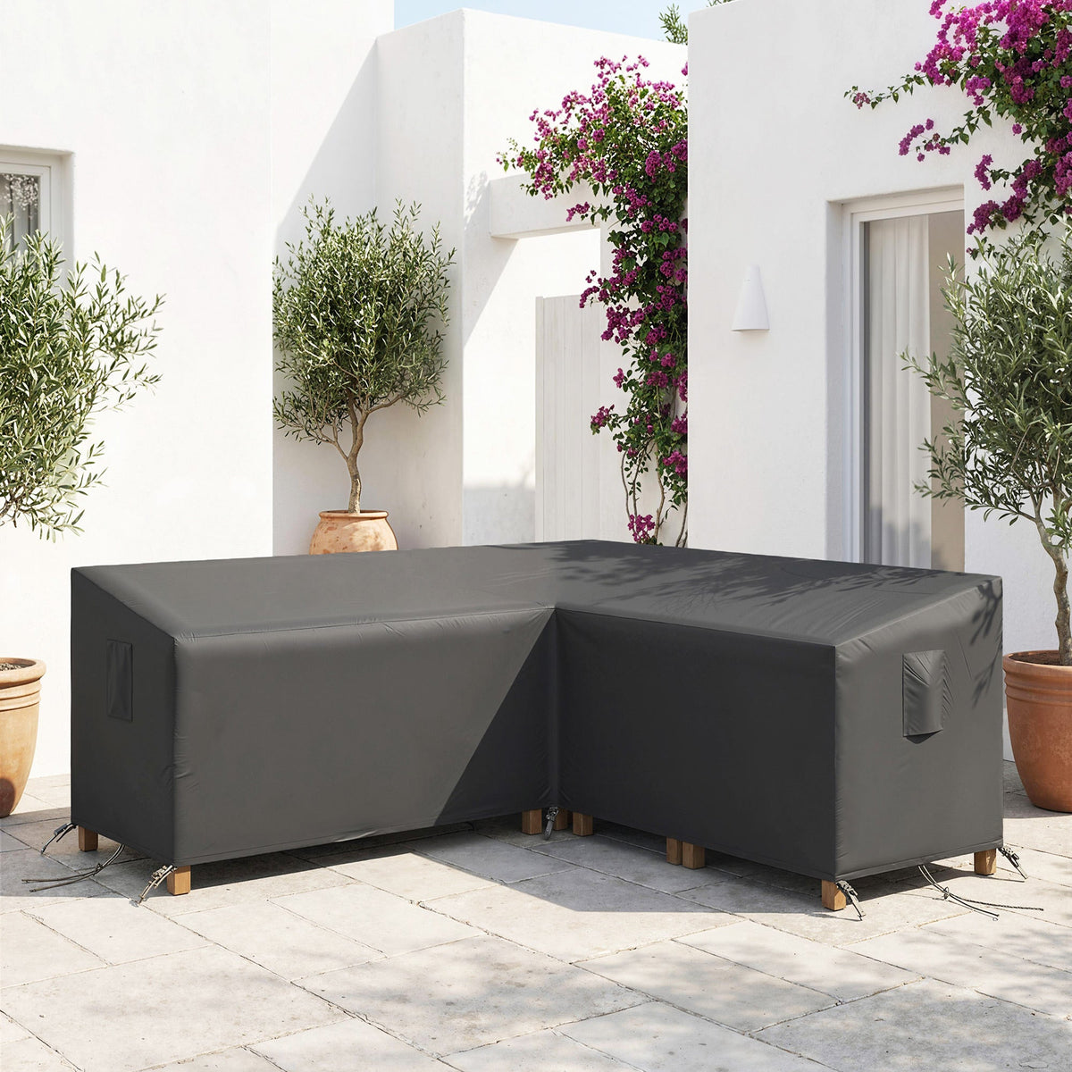 V-Shaped Garden Furniture Cover with Air Vent, 216 x 216 cm, Black