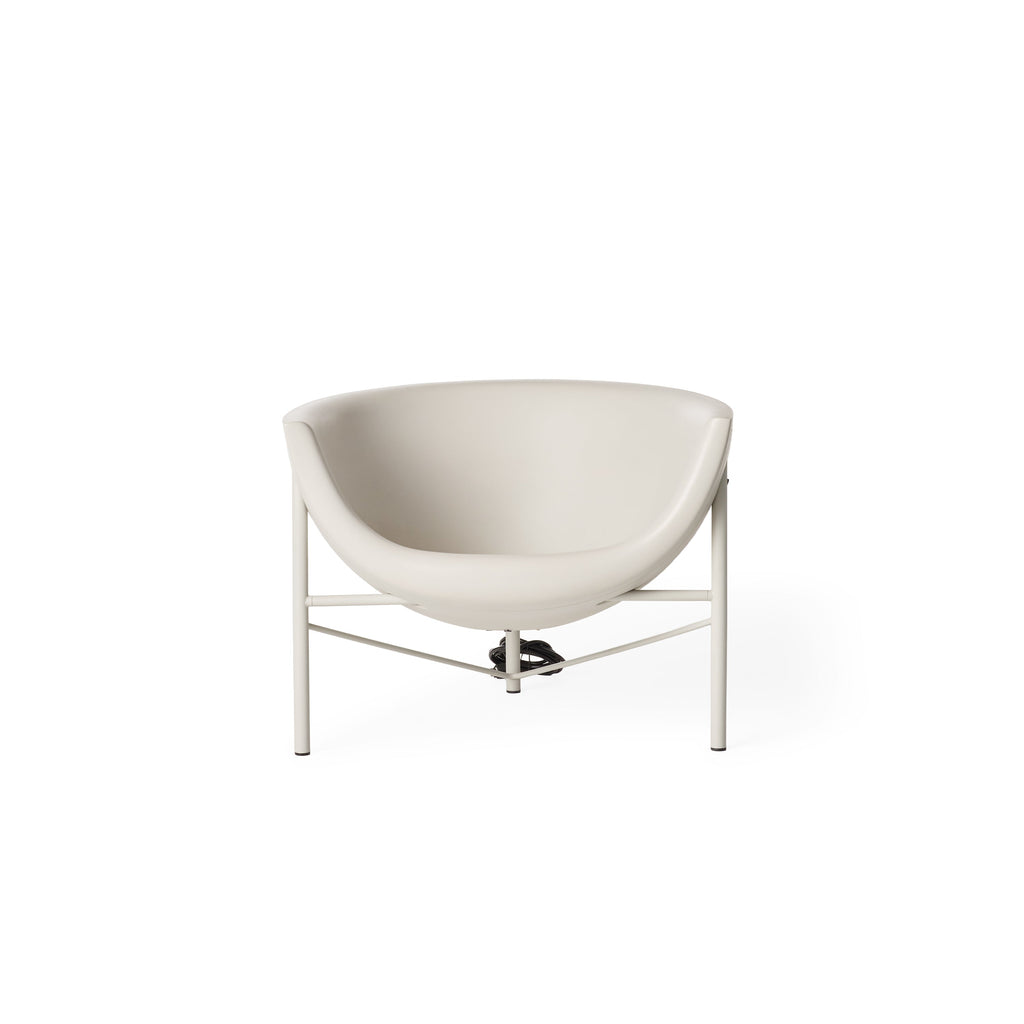 Kosmos Heated Lounge Chair in Dune
