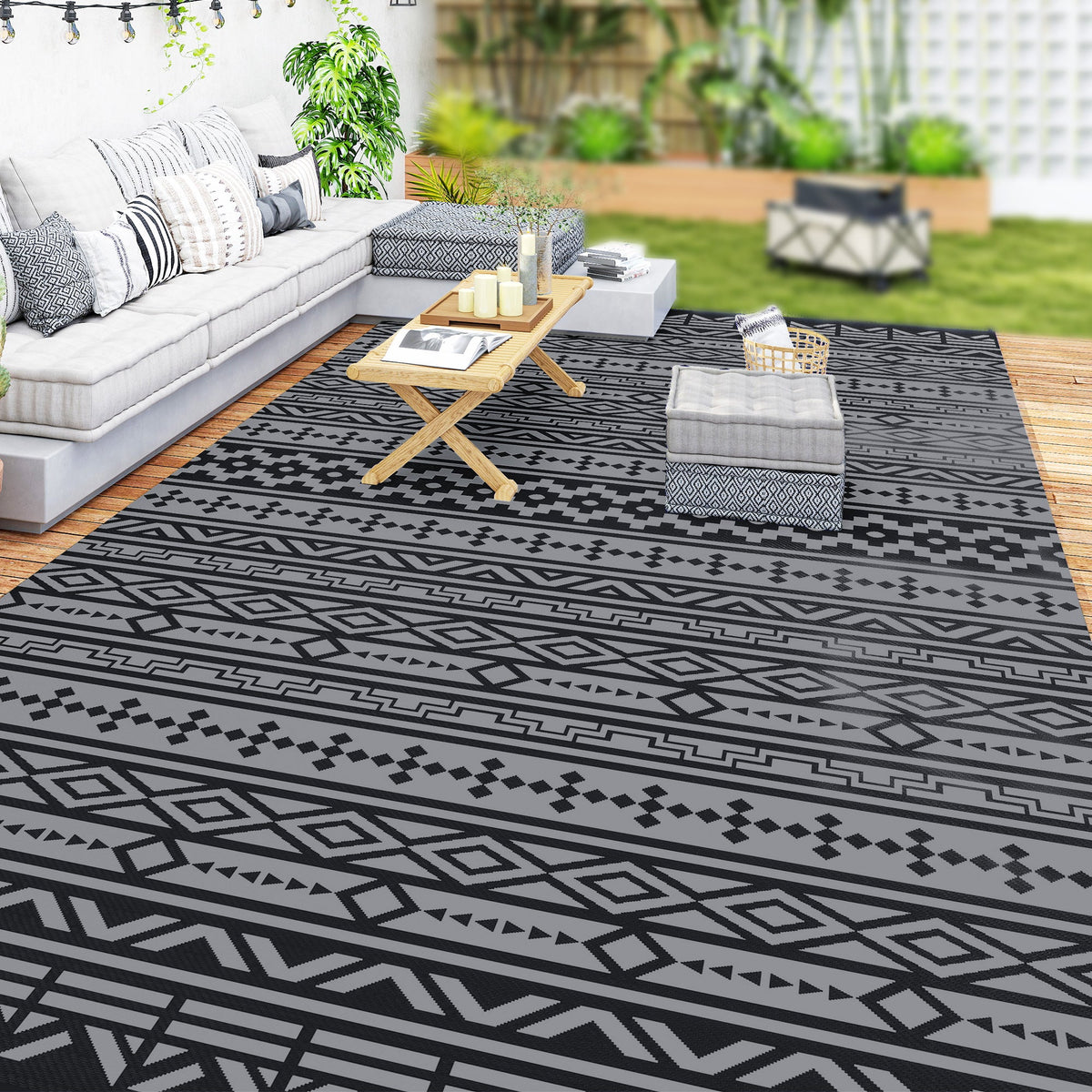 9' x 18' Reversible Outdoor Rug, Black Gray Geometric