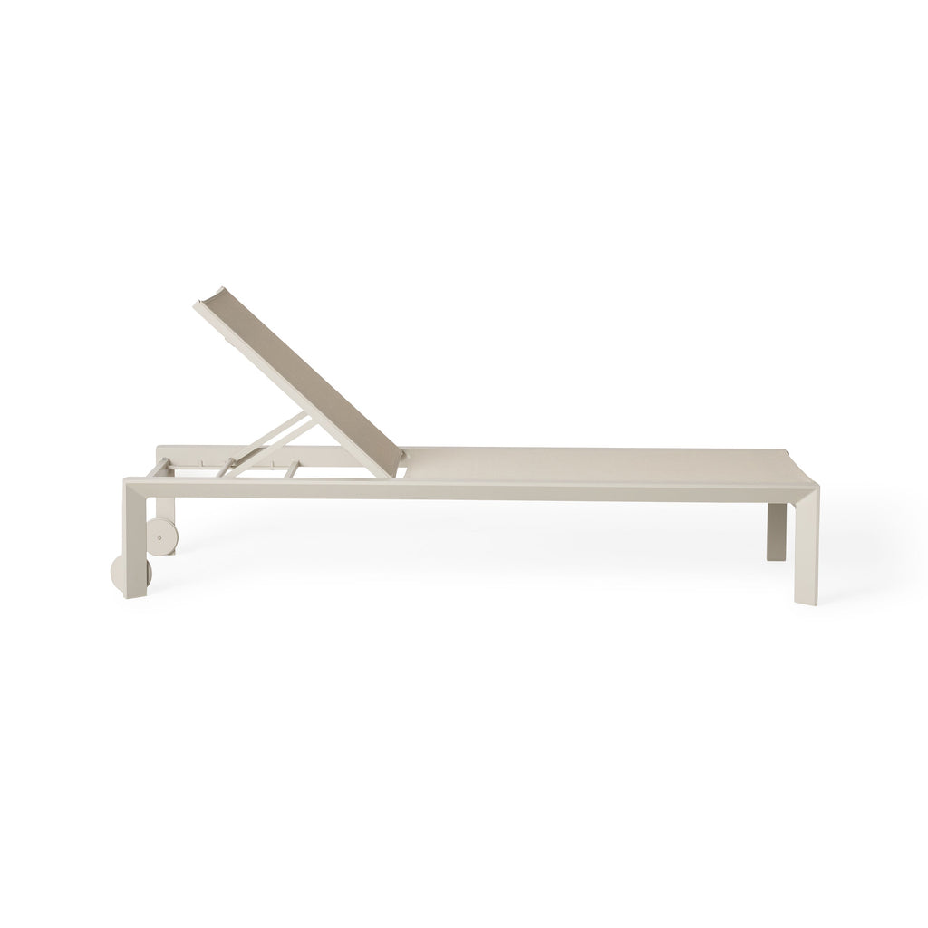 Santa Monica Chaise Lounge in Dune Aluminum