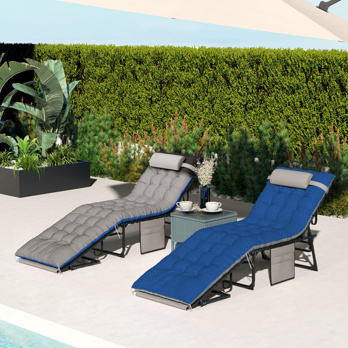 Set of 2 Folding Lounge Chairs with Cushion and Side Pocket, Brown/Blue